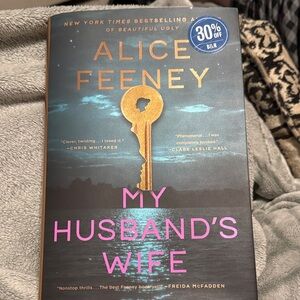Alice Feeney 'My Husband's Wife' Book